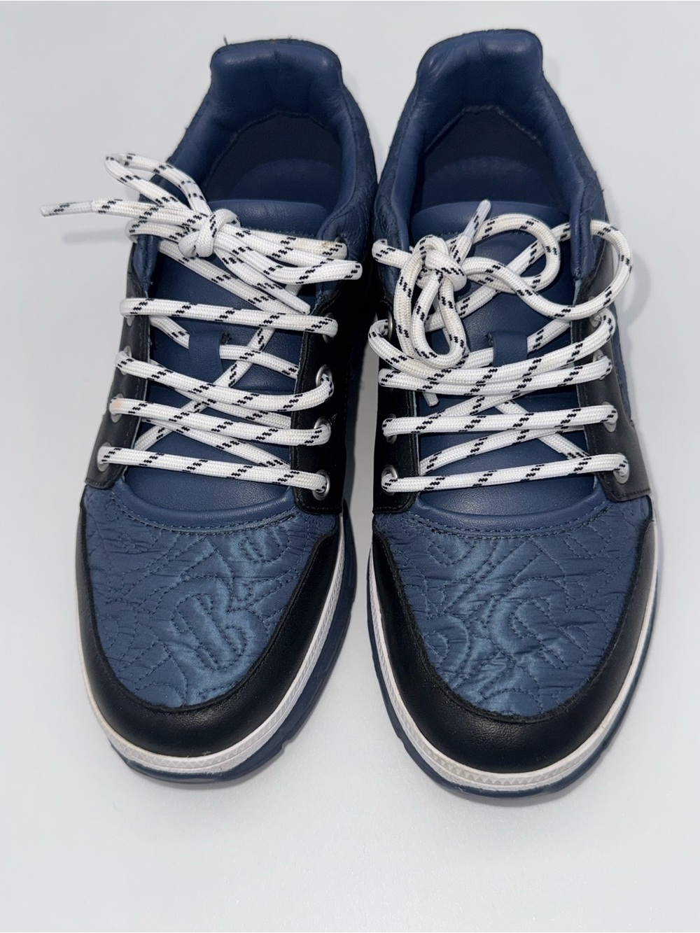 Burberry Boys Brockton Blue Monogram Logo Sneakers Kids size EU 34 US 2 Shoes - Picture 7 of 12
